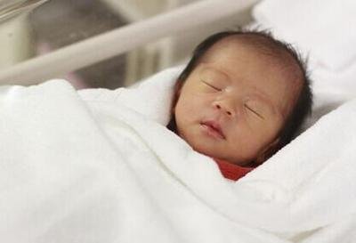 L先生盼了很久的千金